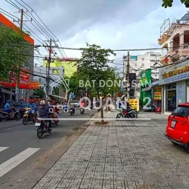Bán nhà mặt tiền Nguyễn Văn Quá, 120m2, 3 lầu, 15.3 tỷ.