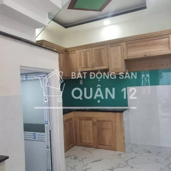 Nhà mới 1 sẹc Nguyễn Văn Quá 4x8m=2PN, 2WC Hẻm 20m