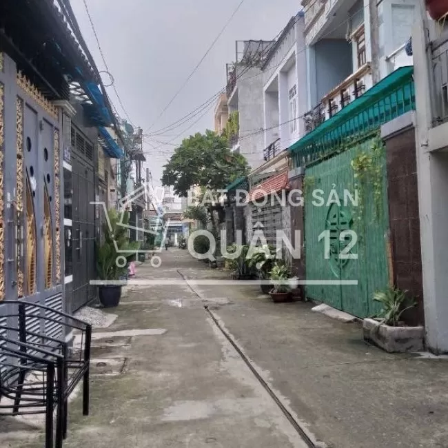Kẹt tiền sau dịch bán nhà Nguyễn Văn Quá 1,57 tỷ, Q12, 4x13m, sổ riêng