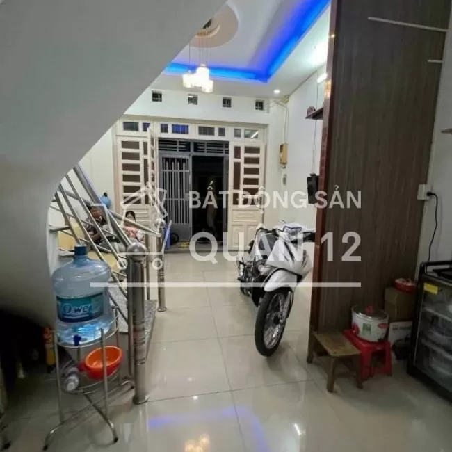 Nhà Hẻm Phan Văn Hớn,Tân Thới Nhất,Q12, DT : 32m2(4x8),Giá :1T560, SHR