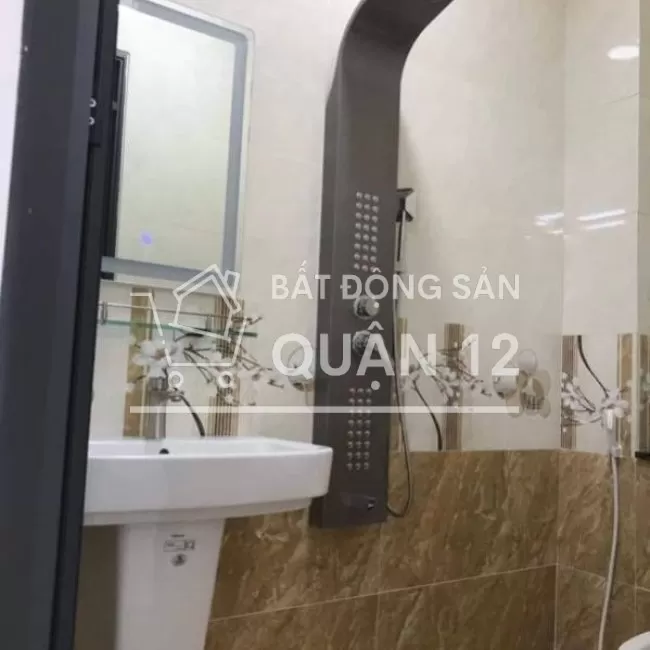 Nhà Phan Văn hớn quận 12 giá 7,7tỷ