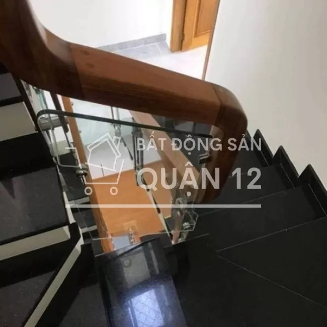 Nhà Phan Văn hớn quận 12 giá 7,7tỷ