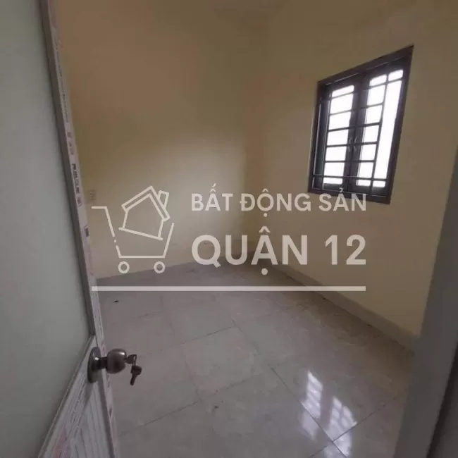 Bán gấp nhà gần QL1a, P An Phú Đông, Quận 12. 0377532889