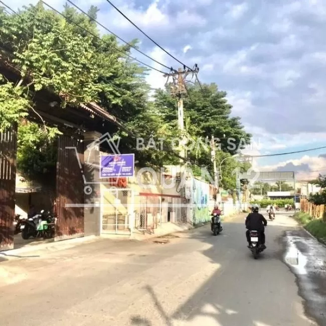 Thạnh Xuân 13, Bán 2 căn nhà Mặt Tiền 1tr 3l nhà Mới,Đẹp giá 7,5 tỷ.
