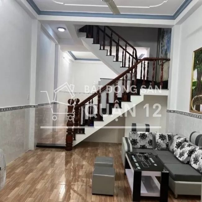 Nhà Thạnh Xuân 25, 1 lầu, 3,9 tỷ, 4*14m, sổ riêng , đường xe hơi 5m 