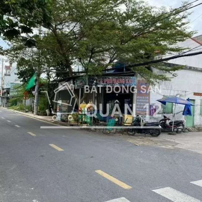 Bán Nhà. 2MT. BA PHỤ. 1 KiOt. 4 Phòng Trọ. Giá:(6.5 )tỷ