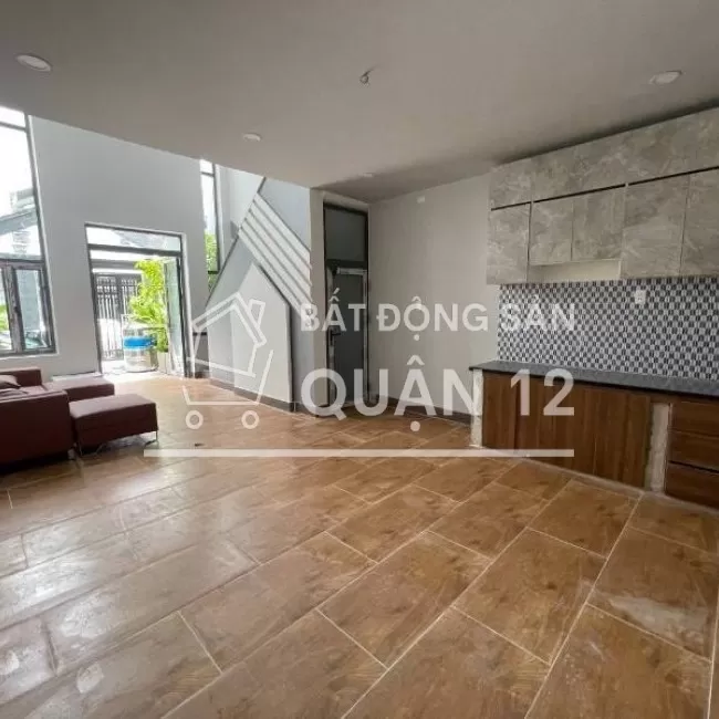 Nhà xây mới 1 trệt 1 lửng 3Pn,Hxh,sân rộng full thổ cư 93.2m2