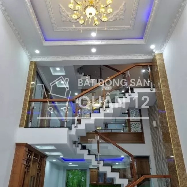 Bán nhà phố đẹp mặt tiền Đường Thạnh Xuân 38,Thạnh Xuân, Q12
