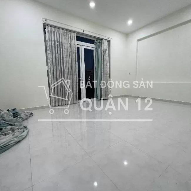 4 tỷ hơn,3PN,130m2,nhà bán chính chủ,Thạnh Xuân,Q12..bán gấp nha!