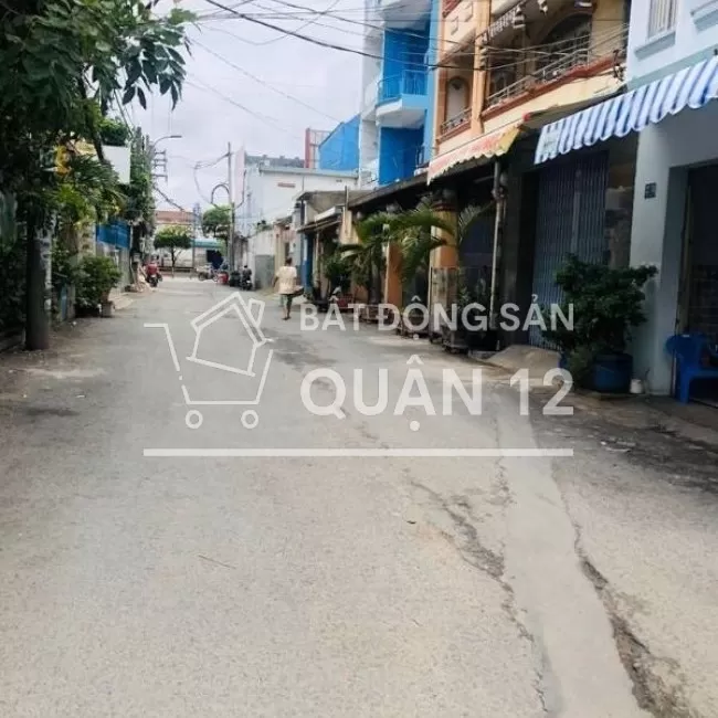 Bán gấp nhà riêng quận 12, 1 trệt 1 lầu 4 PN 3 WC. 