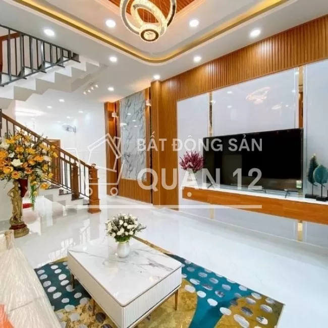 Bán nhà phố 4x18 đúc 3 lầu gần CĐ ĐIỆN LỰC giá 4.8 tỷ còn thương lượng