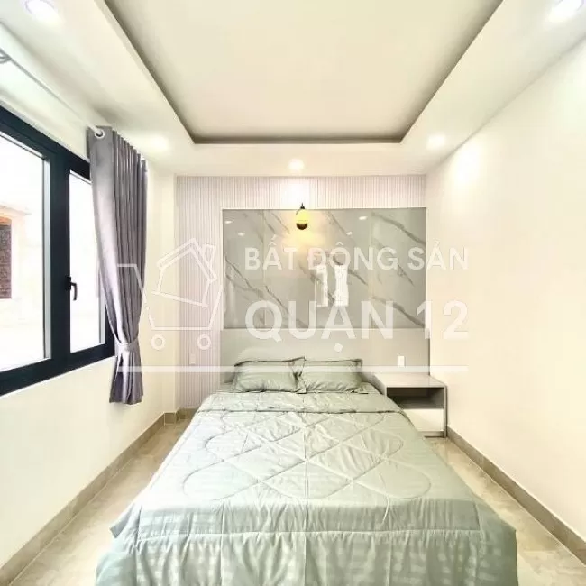Bán nhà phố 4x18 đúc 3 lầu gần CĐ ĐIỆN LỰC giá 4.8 tỷ còn thương lượng
