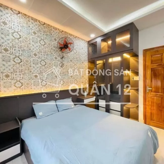 Bán gấp căn MT An Phú Đông 3 lầu 4x18m sổ công chứng liền