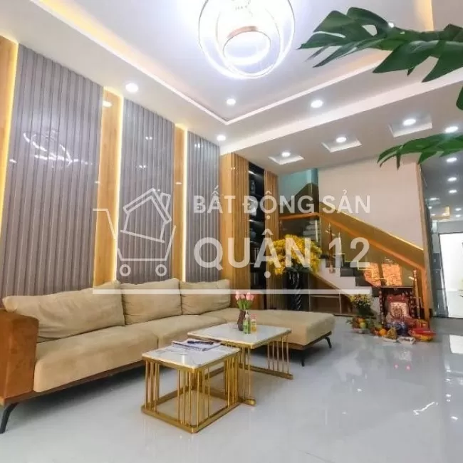 Bán nhà gần chợ An Phú Đông Vườn Lài (4x18m) 1 trệt 3 lầu 4PN, 5WC