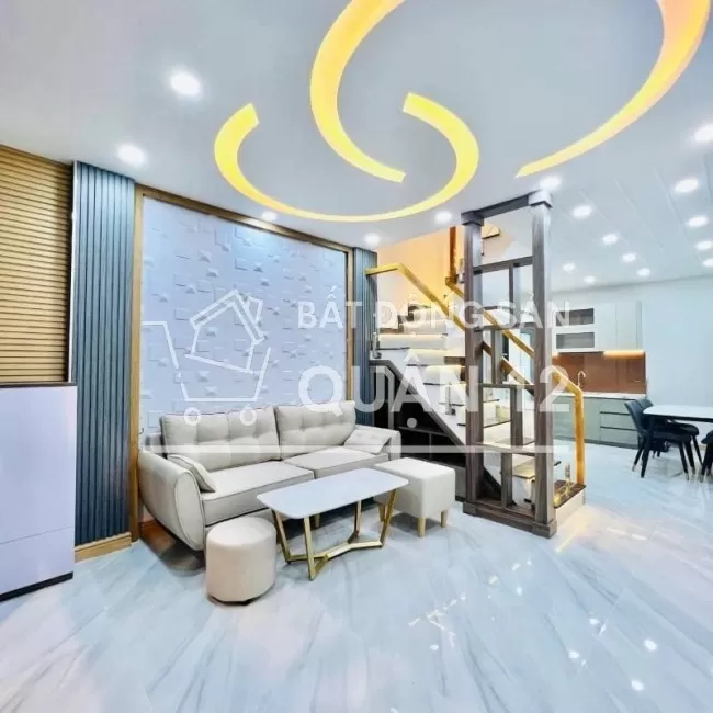 Bán Nhà Quận 12,An Phú Đông UBND,1trệt 3 lầu,4.5x17 đường 10m,SHR 