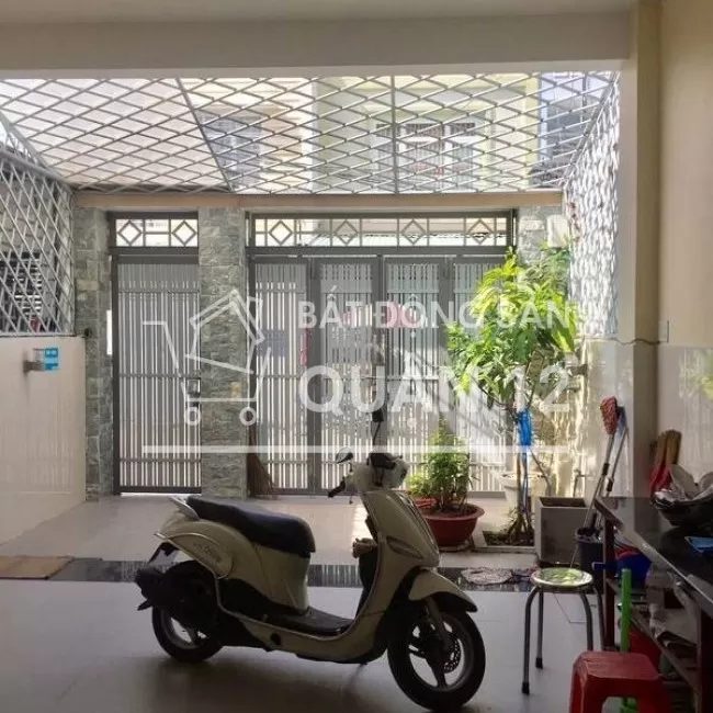 Gấp bán chdv 1 trệt 3 lầu sân thượng, dtcn 157m 12 pn hẻm hai xe tải
