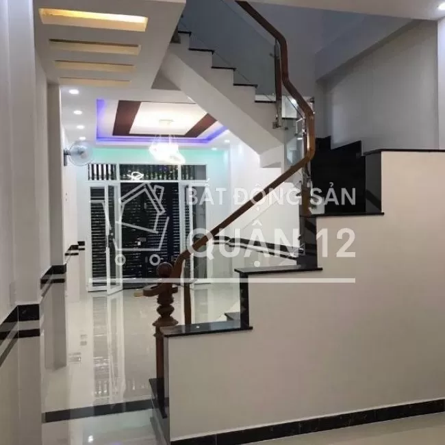 Nhà SHR 1/ đường  Huỳnh Thị Hai, P. Quận 12 Hẻm 5m 