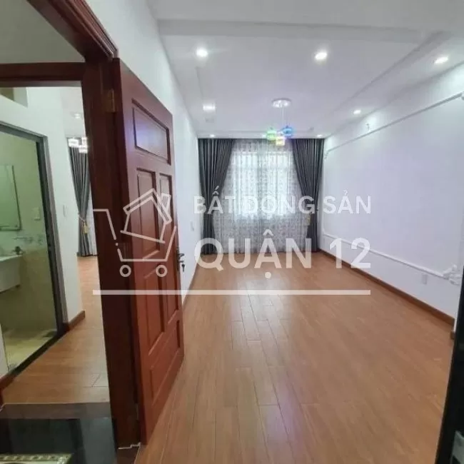 Bán nhà Đông Hưng Thuận Quận 12, 7x12, 3 lầu, cách Nguyễn Văn Quá 300m