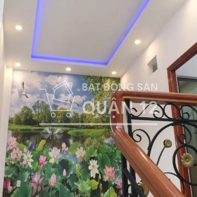 Bán nhà Đông Hưng Thuận Quận 12, 7x12, 3 lầu, cách Nguyễn Văn Quá 300m