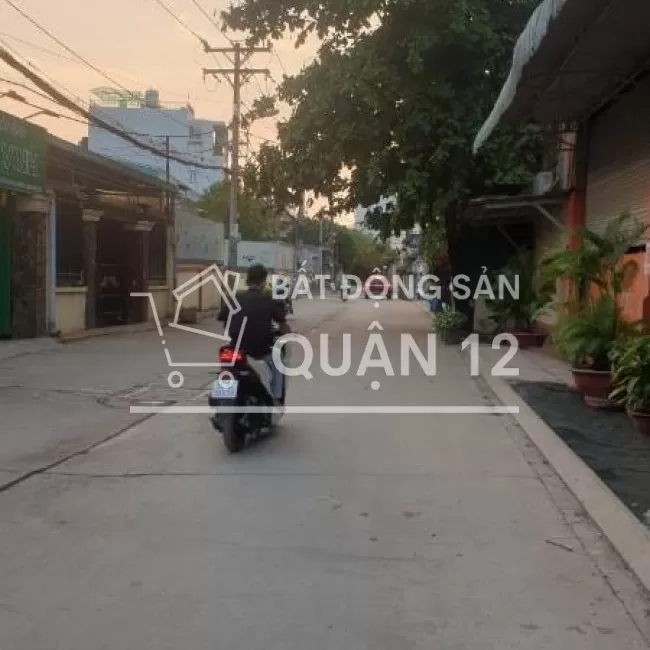 Bán nhà Đông Hưng Thuận Quận 12, 7x12, 3 lầu, cách Nguyễn Văn Quá 300m