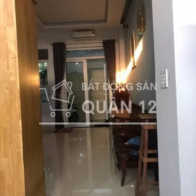 Bán nhà giá rẻ trung tâm quận 12