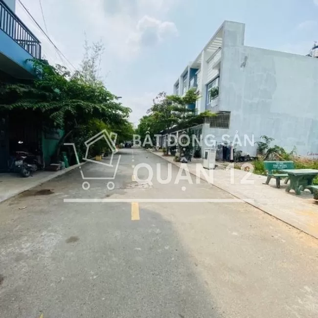 Bán nhà giá rẻ trung tâm quận 12