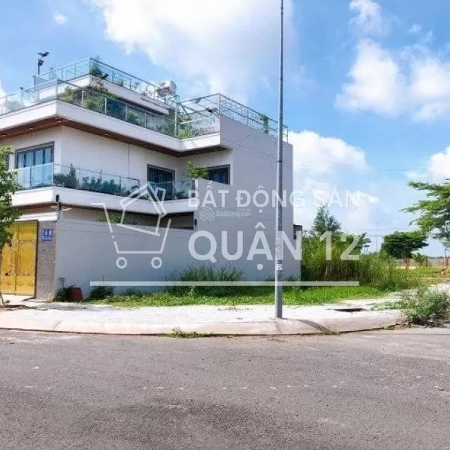 Cần bán gấp lô đất KDC Tân Chánh Hiệp , Quận 12 , Sổ riêng ,Gần Trường