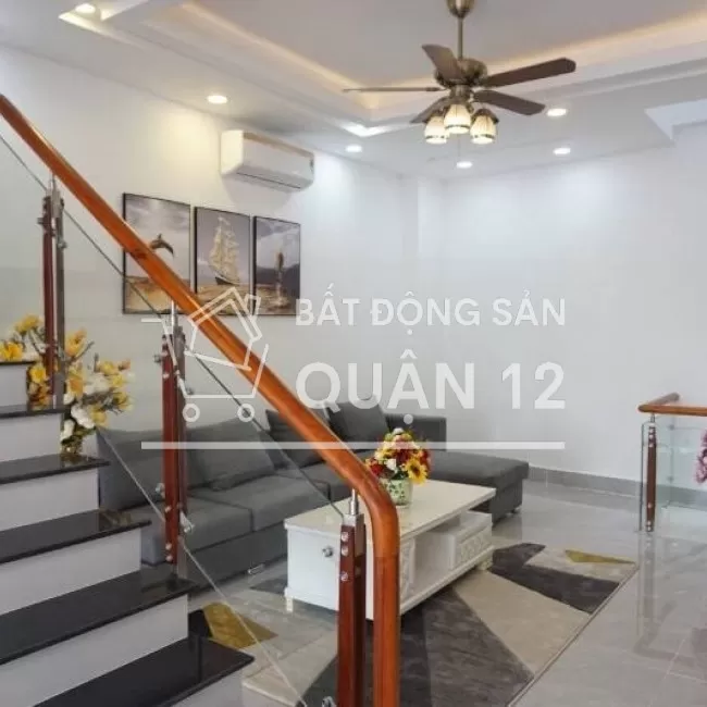 Cần bán gấp nhà 4 tầng mới xây ngay Khu Du Lịch Bến Xưa Q12