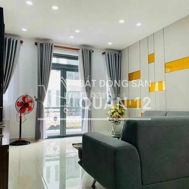 Cần bán gấp nhà 4 x16m mặt tiền Hà Huy Giáp 1 trệt 3 lầu 4,8 tỷ