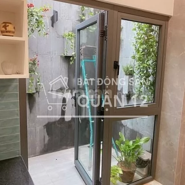 Cần bán gấp nhà 4 x16m mặt tiền Hà Huy Giáp 1 trệt 3 lầu 4,8 tỷ