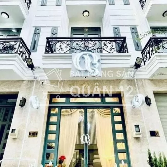 Nhà 5 tầng có thang máy 5x20m Ngã tư ga Q12 thanh toán 1.5 tỷ nhận nhà