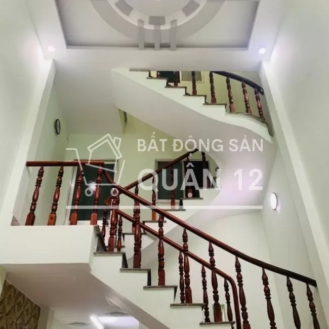 Bán nhà 3 tầng Khu dân cư Phú Nhuận, ngay UBND Quận 12, 2,3 tỷ