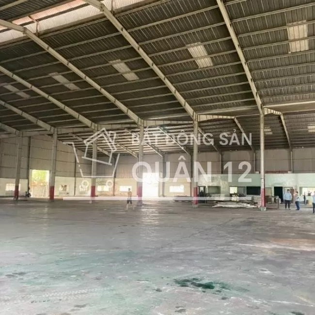 Cho thuê nhà xưởng 14000m2 vừa hết hợp đồng tại đường phan văn hớn 