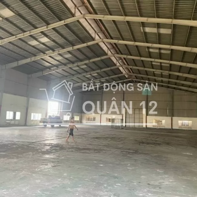 Cho thuê nhà xưởng 14000m2 vừa hết hợp đồng tại đường phan văn hớn 