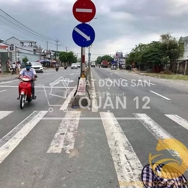 Nhà + Xưởng 2 Mặt Tiền Quốc Lộ 1A, DT 340m2 giá 14.9 tỷ
