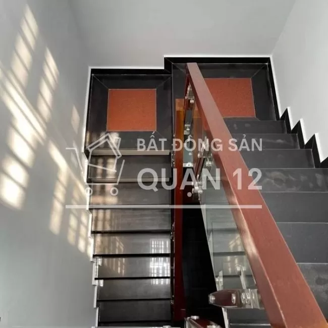 Nhà 3 Lầu Đẹp Cần Bán, Hẻm Xe Hơi Q12 