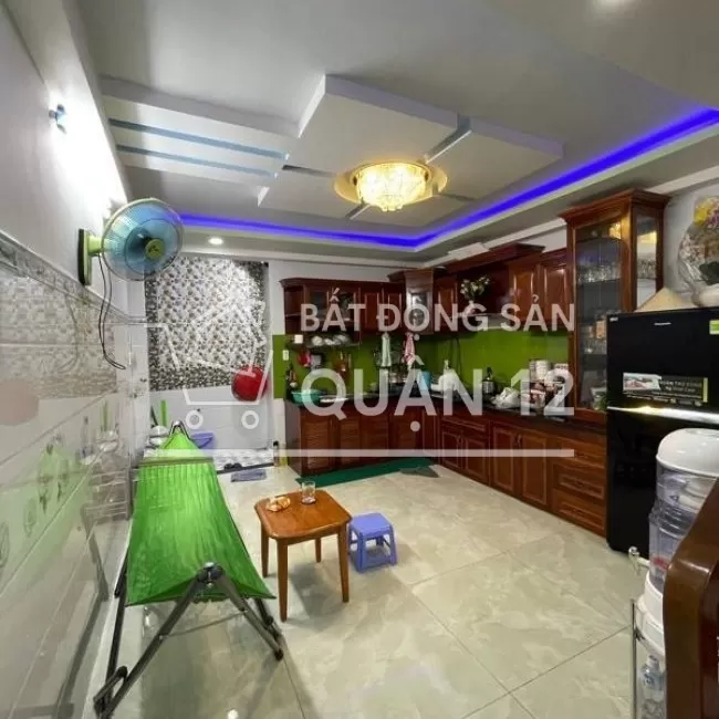 Nhà 3 Lầu Đẹp Cần Bán, Hẻm Xe Hơi Q12 