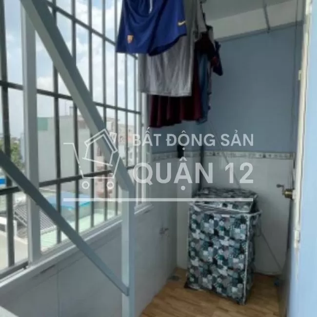 Nhà 3 Lầu Đẹp Cần Bán, Hẻm Xe Hơi Q12 