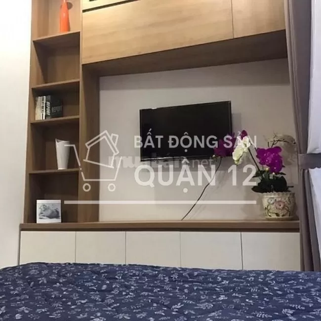 Bán nhà sổ hồng chung gần ngã tư ga Quận 12