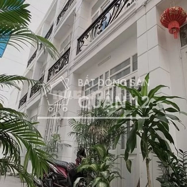 Bán nhà sổ hồng chung gần ngã tư ga Quận 12