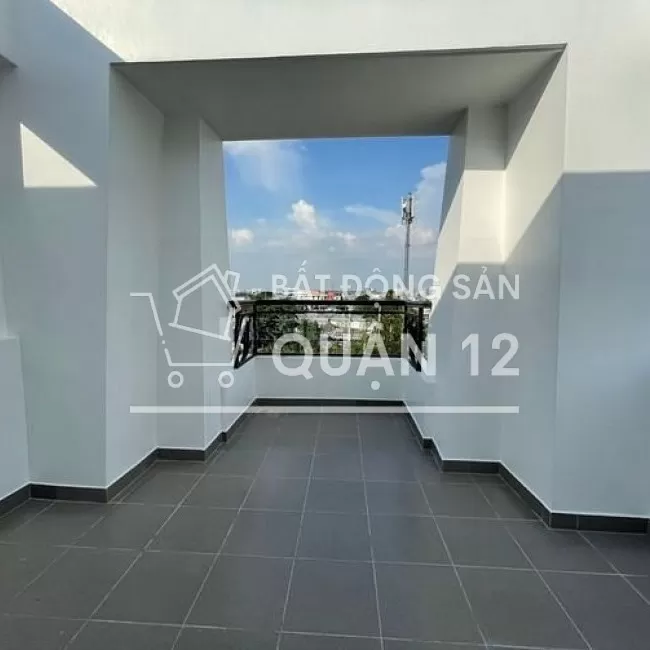 Nhà 3 Lầu, Mặt Tiền 12m, Cuối Nguyễn Thái Sơn, Gò Vấp, DT 4x14m2, SHR.
