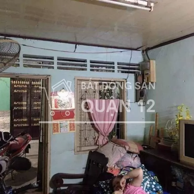 Vỡ nợ bán căn nhà đường Nguyễn Văn Quá giá 1tỷ6