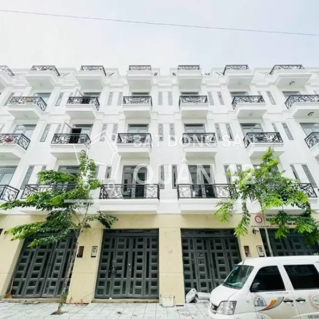 Bán lỗ căn nhà KDC Bảo Thịnh 63m2 1 trệt 3 lầu Sân thượng, hẻm XH 10m