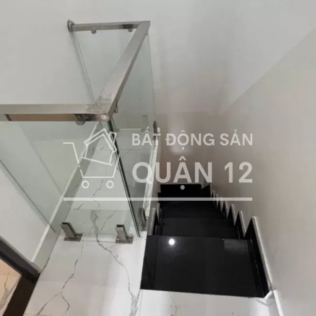 Bán nhà 1 trệt 1 lầu mặt tiền đường 3m, DTSD 48m2, Quận 12