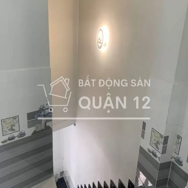 Cần bán nhà 1 trệt 1 lầu 5x8m đường Liên Khu 2-5, Quận 12