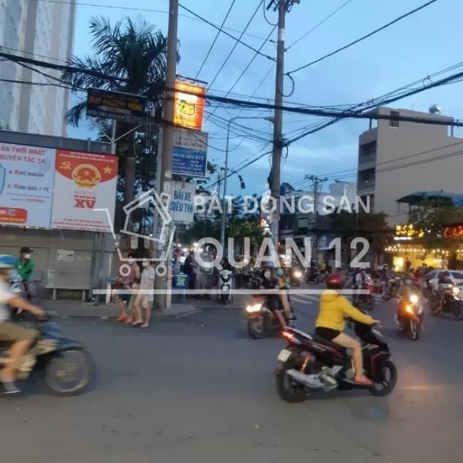 Bán nhà MT 152 Phan Văn Hớn, P.Tân Thới Nhất, Q12. DT: 5.7x18m: 4 tầng
