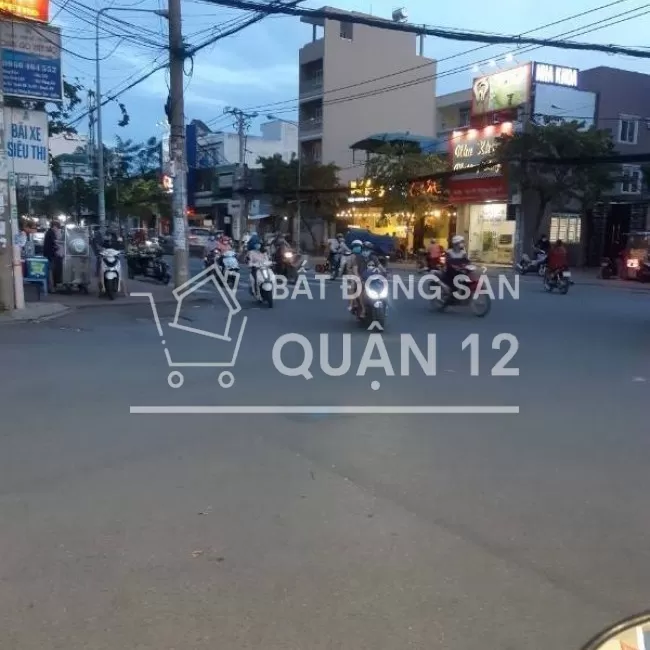Bán nhà MT 152 Phan Văn Hớn, P.Tân Thới Nhất, Q12. DT: 5.7x18m: 4 tầng
