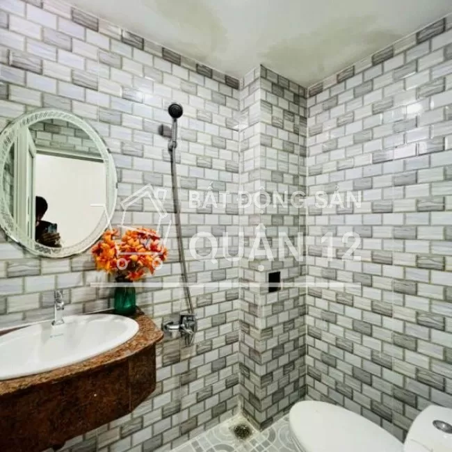 Nhà Mặt tiền đường lớn 30m Hà Huy Giáp Q12