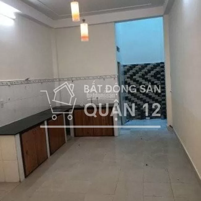 Chú mình cần tiền bán gấp nhà Đ.Tô Ký, giá 2.5tyT: 65m2 