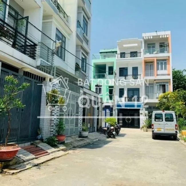 Đất sau lưng cao ốc APĐ 73m2 giá 4tỷ550tr